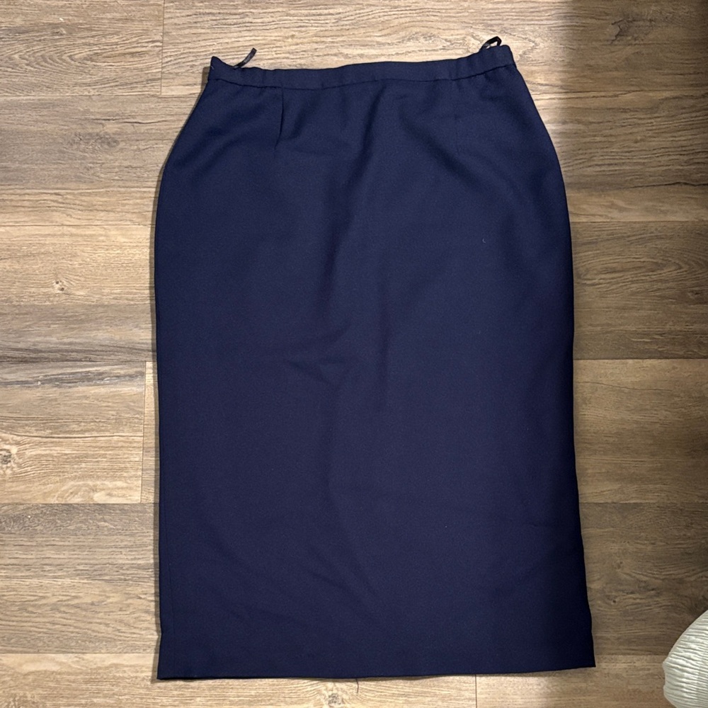 Chic Dark Blue Midi Skirt